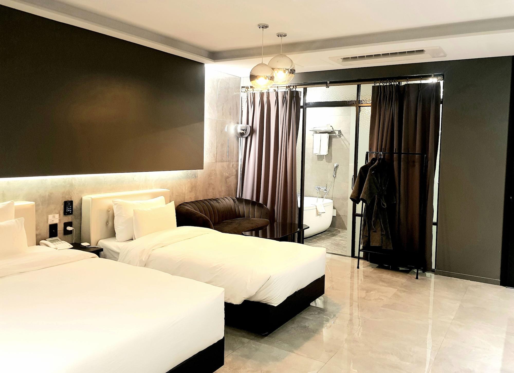 Hotel Wanted Incheon Exterior photo